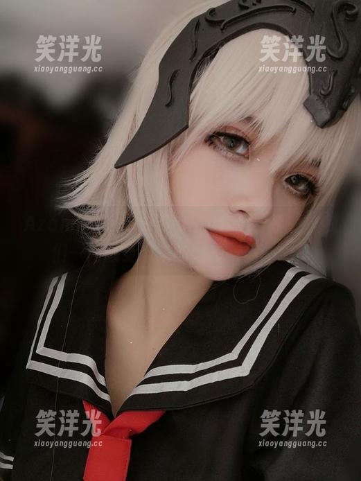 Azami的CyberBunny套图分享，让我们一起感受未来的幻想与美丽.txt