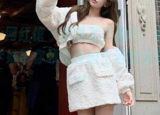 Candy网红馆 – 精选写真图片：杨晨晨sugar学妹带你领略校园生活的无限可能.txt