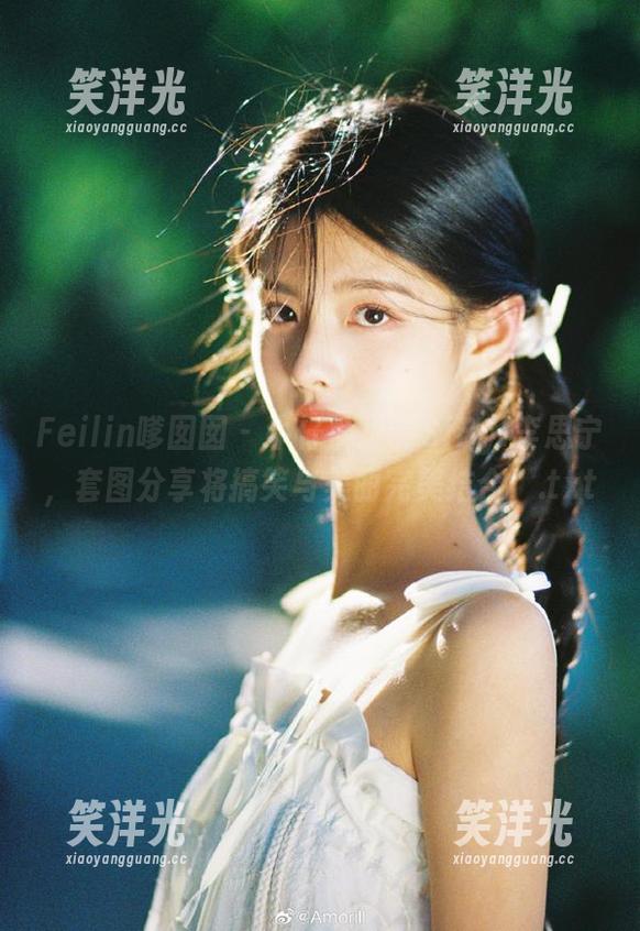 Feilin嗲囡囡-SiByl李思宁 Feilin嗲囡囡 - 牛仔裤里的SiByl李思宁,套图分享将搞笑与美丽完美结合!.txt