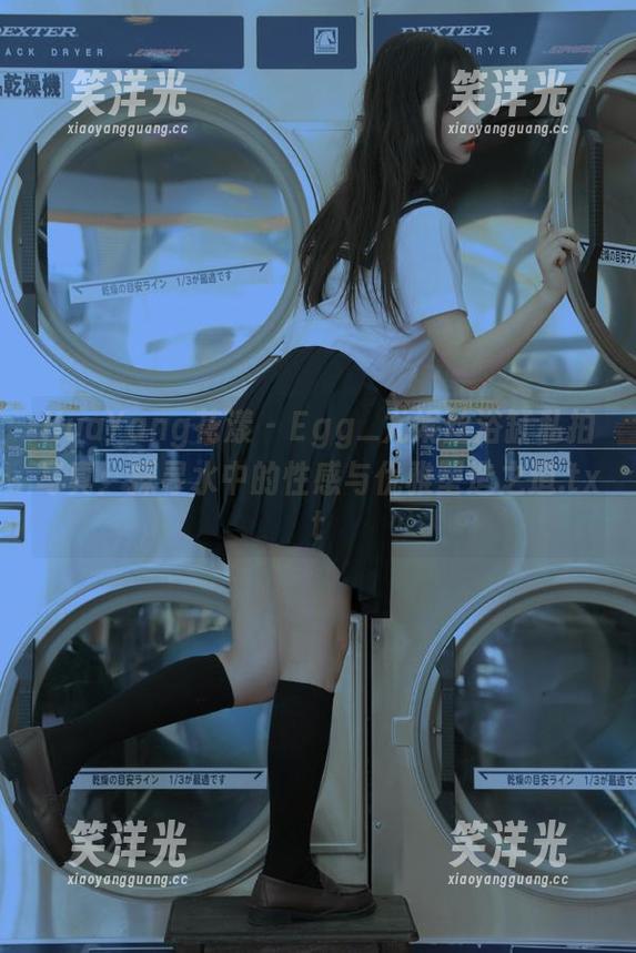 HuaYang花漾-Egg_尤妮丝 HuaYang花漾 - Egg_尤妮丝浴缸私拍写真:探寻水中的性感与优雅塑造之道.txt