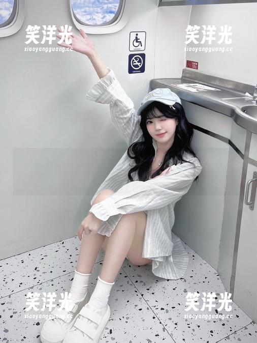 MFStar模范学院 - 当白茹雪遇上内衣：探索她在作品中传达的女性力量.txt
