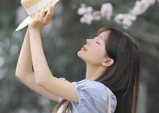 喵糖映画倾情奉献：精选大凤礼服的精致美图.txt
