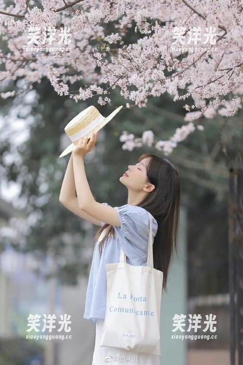 喵糖映画倾情奉献：精选大凤礼服的精致美图.txt