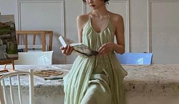 唤醒你的美好回忆，喵糖映画死库水写真精彩合集抢先看.txt
