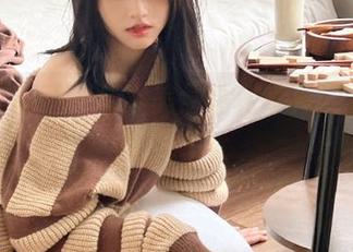 喵糖映画清纯俏皮美眉福利写真，萌化你的心.txt