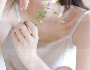MiiTao蜜桃社 – 琳琳ailin短裙作品集：分享那些无法抗拒的优雅瞬间.txt