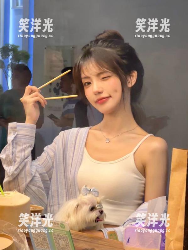 MiiTao蜜桃社 - 米琪MIKI的灰丝与光影：精选图片展现她的艺术灵感.txt
