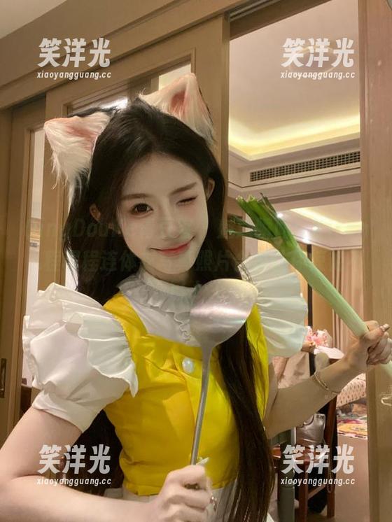 QingDouKe青豆客 - 魅惑瞬间：Kiren_程程程连体衣写真照片合集让你惊艳不已.txt