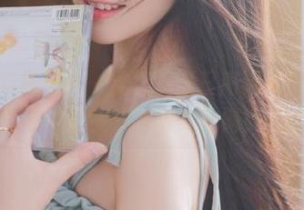 TGOD推女神 – 施忆佳夏日高清写真，值得一看的美图与幽默吐槽！.txt