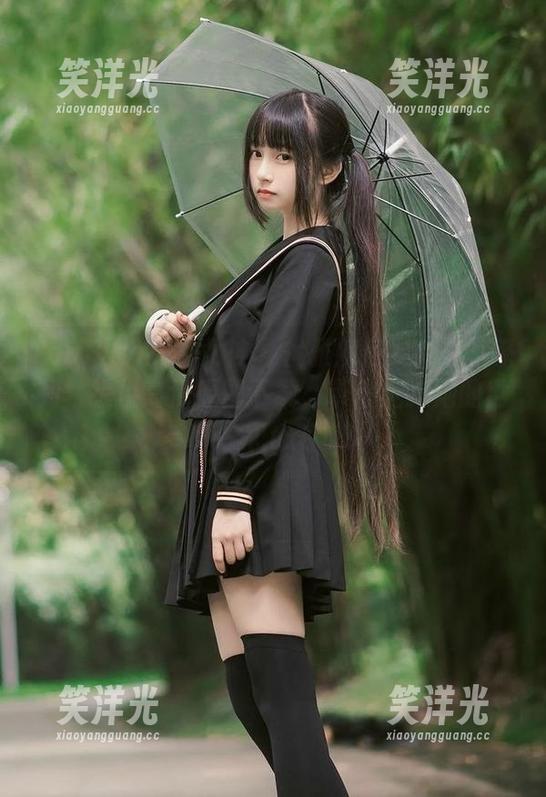 TouTiao头条女神 - 优雅娜依灵儿白裙系列，提供高清原图下载，带你走进她的世界.txt