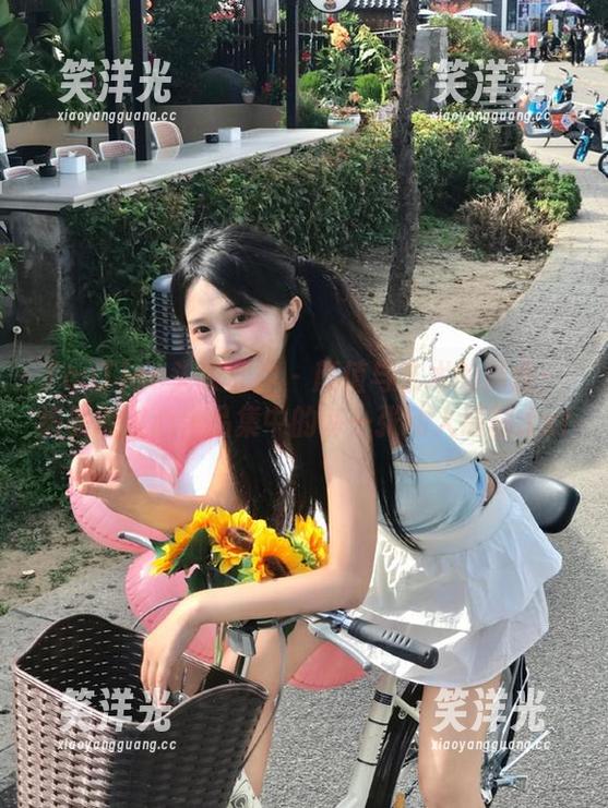 TouTiao头条女神 - 颜值与艺术的结合：杨曼妮甜心作品集中的每一张动人原图.txt