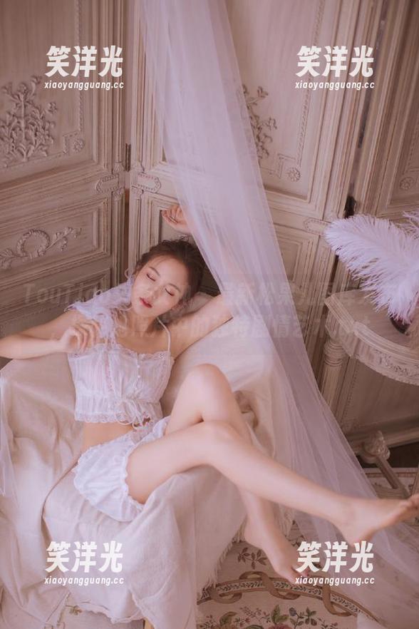 TouTiao头条女神-松果儿 TouTiao头条女神 - 最新松果儿图库发布,探秘她照片中的独特剧情艺术.txt