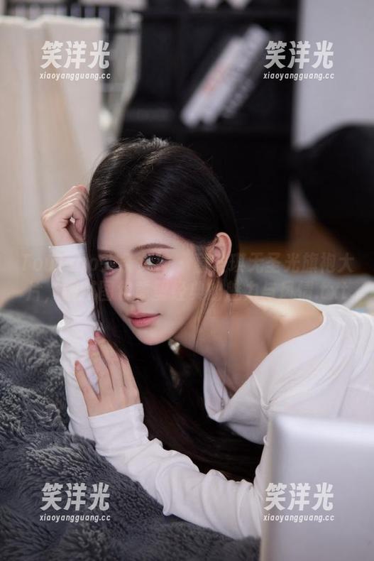 TouTiao头条女神-童安琪 TouTiao头条女神 - 童安琪无圣光旗袍大片,细腻图包重塑经典的魅力与风情.txt