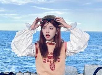 TouTiao头条女神 – 陈怡曼的户外精选套图，记录下每一次心跳的感觉.txt