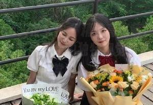 TouTiao头条女神 – 精选高萌萌户外写真图集，定制属于你的独特视觉盛宴，快来欣赏吧！.txt