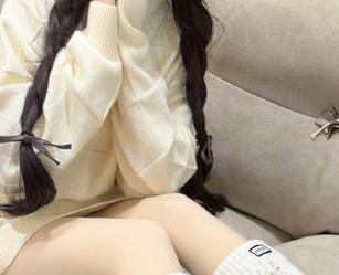 UGirls尤果网 – 张美荧短裙定制作品，展现青春活力与优雅气质.txt