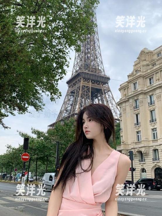 UGirls尤果网-李凌子 UGirls尤果网 - 领略艺术的魅力,观看李凌子奶牛写真中的温柔故事.txt