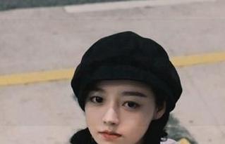 UGirls尤果网 – 笑着看黑白！李思宁的作品精选，给你带来意想不到的幽默视觉享受！.txt