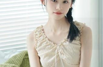 UGirls尤果网 – 谭晓彤的私密时刻：探索在线睡衣写真资源，发现别样风情.txt