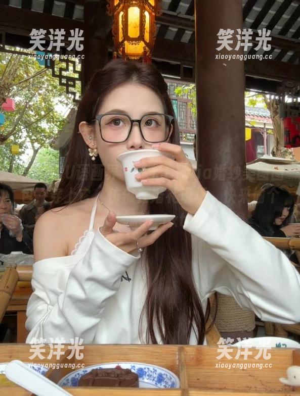 XIAOYU语画界 - 楚恬Olivia婚纱美图图包，穿上它，仿佛在婚礼现场，快来偷个懒吧！.txt