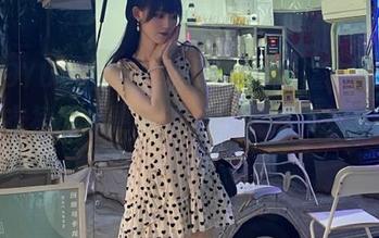 XIAOYU语画界 – 从沉稳到活泼，沐若昕的连衣裙图集更新带你探索时尚多样性！.txt