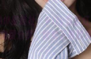 XINGYAN星颜社 – Vily豆豆红裙优质写真资源免费分享，快来下载欣赏！.txt