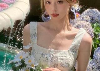 XINGYAN星颜社 – 穆菲菲姐姐的写真照片合集，带你探索她的魅力世界.txt