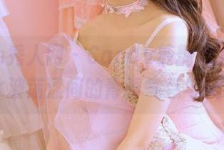 Xiuren秀人网 – Candy糖糖泳池写真全集：水波荡漾间的青春气息与风采.txt