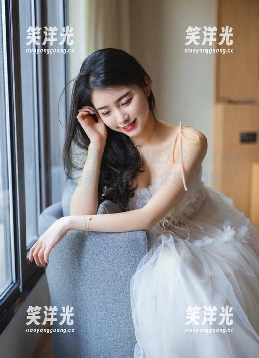 Xiuren秀人网 - 高清壁纸大放送！Egg-尤妮丝Egg吊带写真，让你瞬间心情UP！.txt