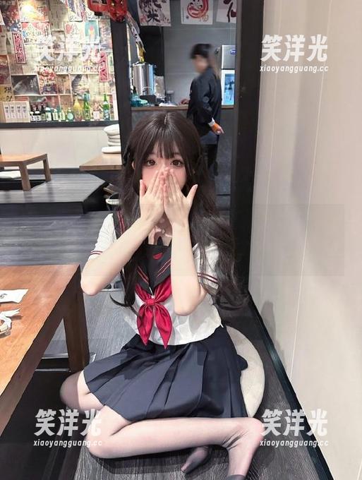 Xiuren秀人网-sophie余冰 Xiuren秀人网 - sophie余冰夏日私房作品,捕捉阳光与自由的完美瞬间.txt