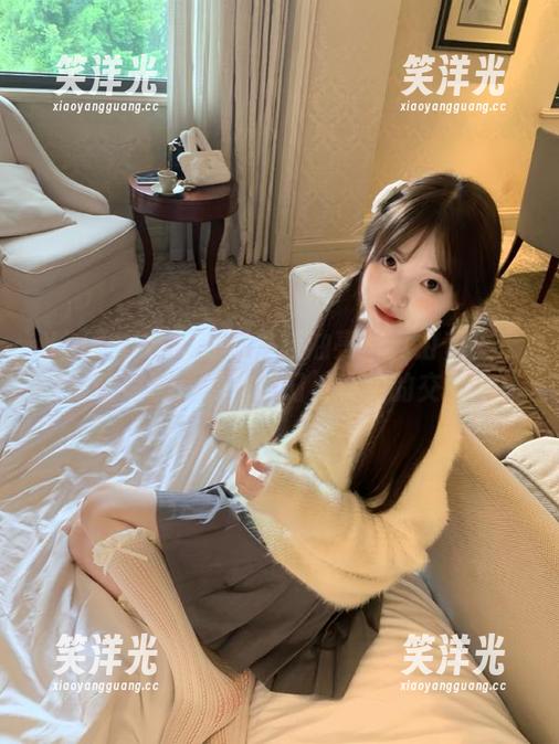 Xiuren秀人网 - 最新油亮写真由千夜未来倾情呈现，尽享梦幻与真实的交融.txt
