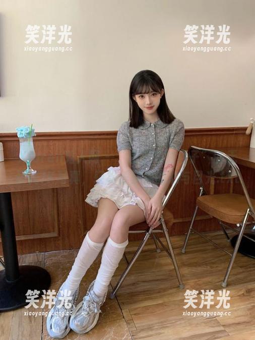 Xiuren秀人网 - “奶茶味的包子”的无圣光JK写真，轻松俘获你的心与目光.txt