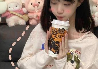 Xiuren秀人网 – 夏日福利不断，张思允Nice泳池写真带来无与伦比的视觉享受！.txt