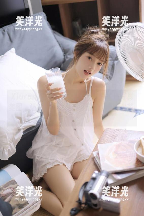 Xiuren秀人网-悠悠YOYO Xiuren秀人网 - 悠悠YOYO的纯白写真美图,让每一个瞬间都闪耀着纯净的光芒.txt