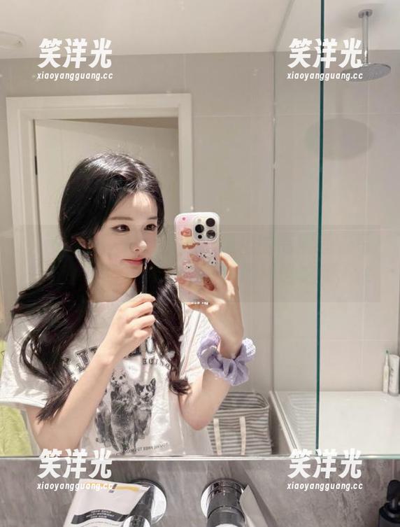 Xiuren秀人网 - 是小逗逗的高清睡衣写真分享，带你领略不一样的静谧之美.txt