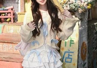 Xiuren秀人网 – 在“爱酱里”的居家曲径中，原图捕捉生活的细腻情感，照片带你感受温馨的家居时光。.txt