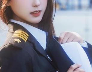 Xiuren秀人网 – 王婉悠Queen白色作品集：让你感受清新与优雅的写真艺术.txt