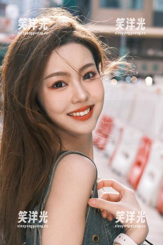 Xiuren秀人网-筱慧cindy Xiuren秀人网 - 走进筱慧cindy的天台世界,欣赏她的写真作品,体验不一样的视觉盛宴.txt