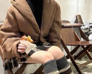 Xiuren秀人网 – 虞姬儿夏日私拍图集：为何每一张都像是在卖萌？可爱至极！.txt