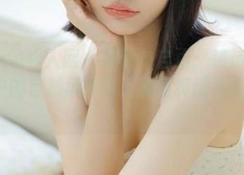 Xiuren秀人网 – 浪漫与自由：诗诗kiki旅拍中的自然风光与人文写真图片合集.txt