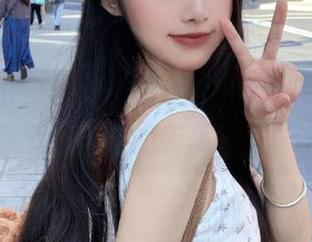 Xiuren秀人网 – 她是麻布学妹，高清女仆图集展示生活中的无尽魅力与创意.txt