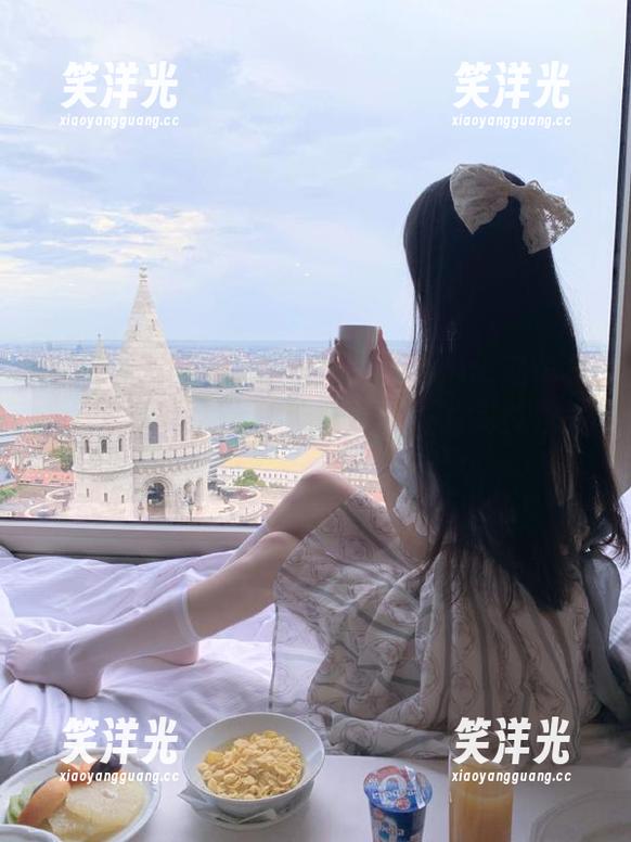Xiuren秀人网-黄可Christine Xiuren秀人网 - 黄可Christine连体衣写真精选:展现女性优雅气质的完美作品集.txt
