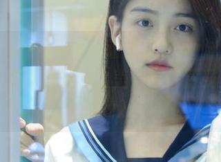 beautyleg – 十分诱惑的Lina泳衣图片，完美演绎无圣光之美，带你感受夏日清凉.txt