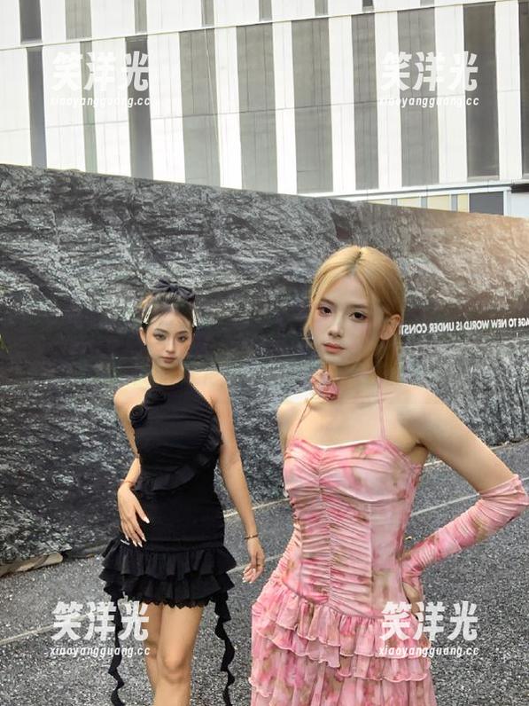 beautyleg-Sara beautyleg - 点击查看:Sara在无圣光照明下的性感体操服写真图包.txt