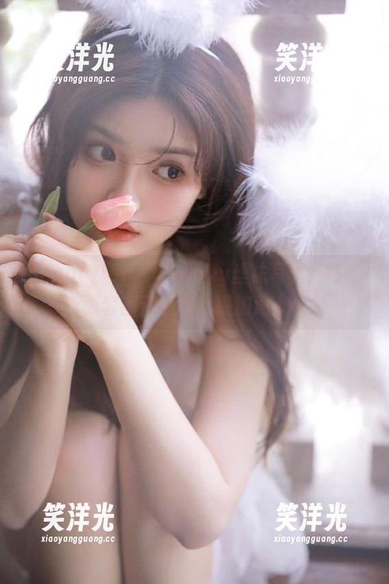 beautyleg - Stephy丝袜写真：每一张套图都让你心跳加速.txt