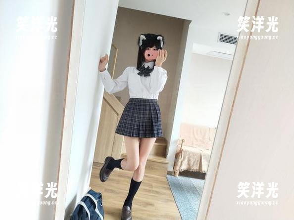夏日牛仔主题下的nagisa魔物喵美图，免费下载让你的图库焕然一新.txt