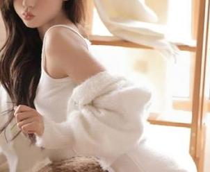 pans – 小颖护士写真大合集,带你走进温柔壁纸世界.txt
