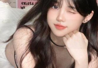pans – 在线探索微妮泳池图集，感受她的迷人与清凉瞬间.txt
