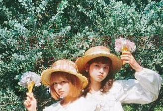 pans – 白色之美：木木的写真美图与壁纸，给你心灵的宁静.txt
