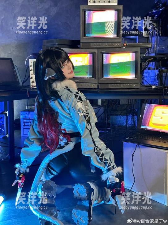 w百合欧皇子w可爱套装图片，带你进入梦幻的世界！.txt